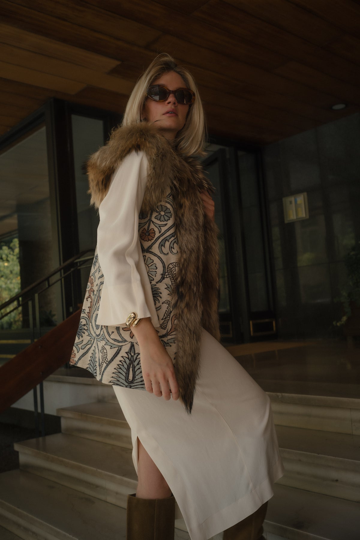 ADRIA chaleco estampado con raccoon