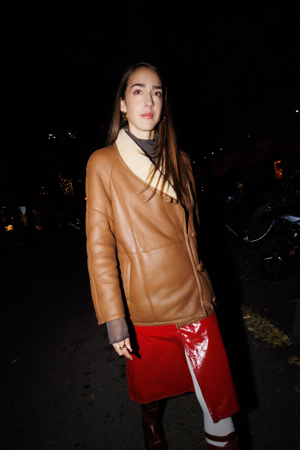 VEDRA CAMEL chaquetón de cordero oversized