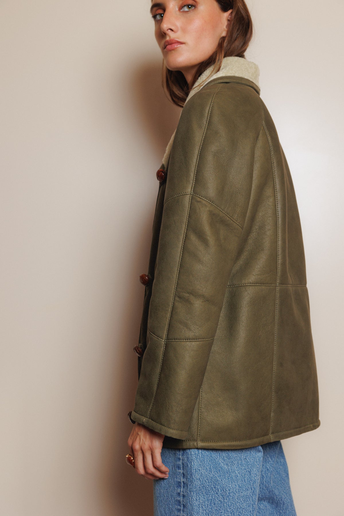 VEDRA VERDE chaquetón de cordero oversized